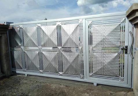 portones corredizos de acero inoxidable bucaramanga